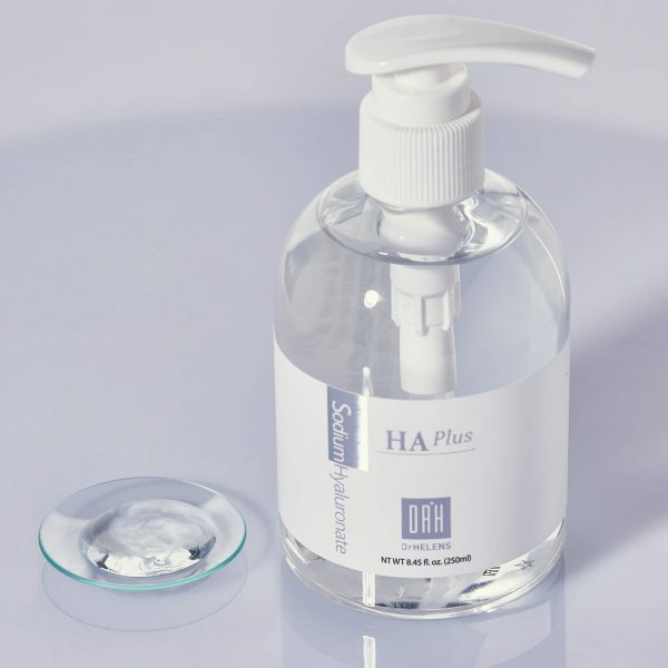 Tinh chất dưỡng ẩm tái tạo chuyên sâu Chuyên dùng sau tổn thuơng - DrHELENS RNC HA PLUS (250ml)