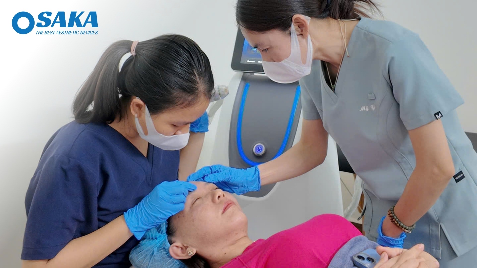 Đức Tài Mediskin – Xu Hướng Trẻ Hóa Vi Điểm RF: Giải Pháp Kiến Tạo Cấu Trúc Làn Da Khỏe Mạnh Từ Gốc Duc Tai Mediskin 3