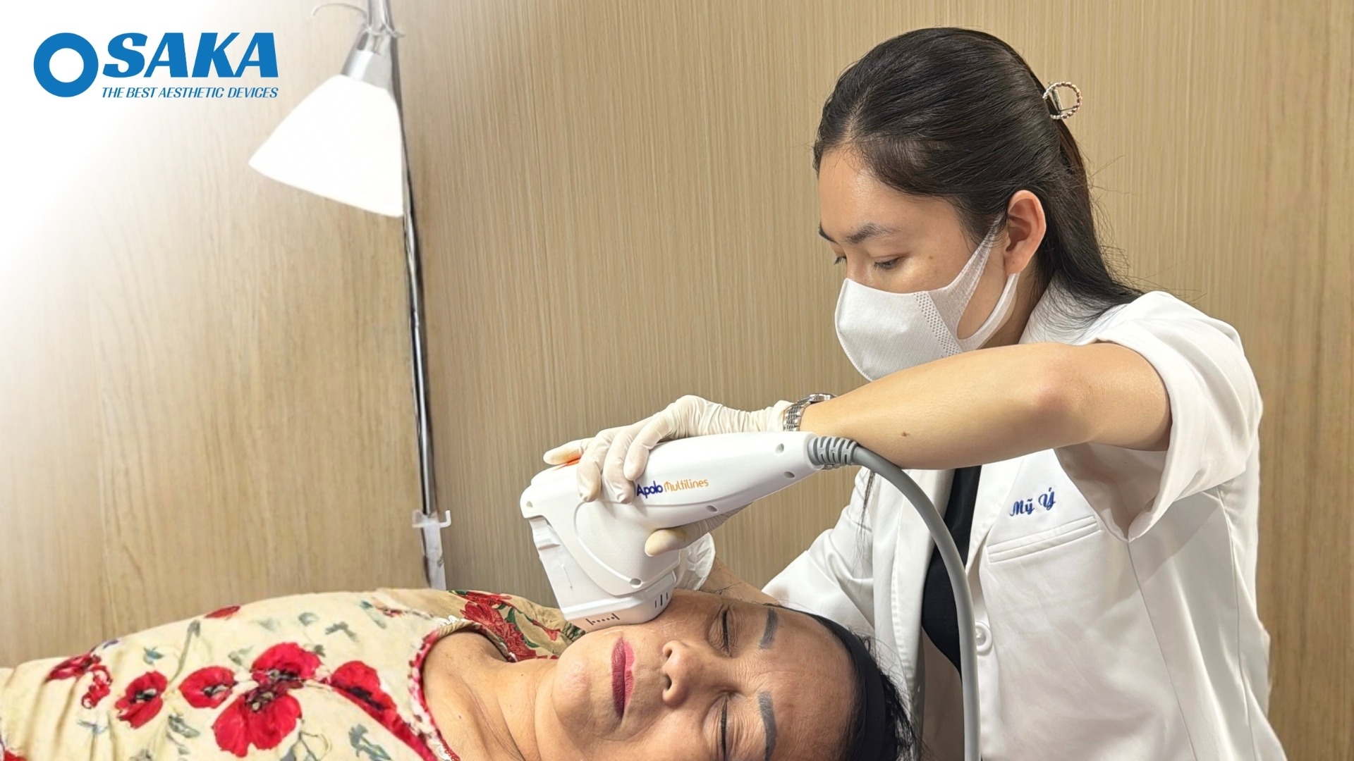 Khởi Đầu Phác Đồ Cá Nhân Hóa – OSAKA Chuyển Giao Bộ Đôi Công Nghệ HIFU Apolo Multilines & Máy Phân Tích Da MC 10 Cho Bác Sĩ Vân Thanh PKDL BS Van Thanh 3