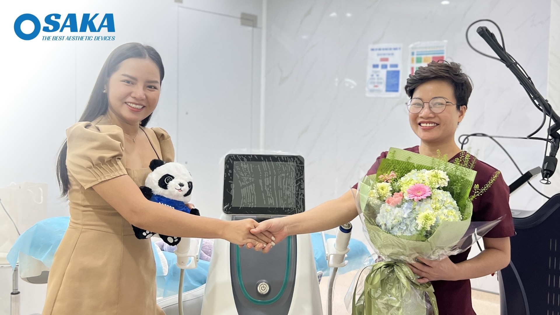 Xu Hướng Trẻ Hóa Vi Điểm RF: Giải Pháp Kiến Tạo Cấu Trúc Làn Da Khỏe Mạnh Từ Gốc Tại Phòng khám Da liễu ViWi Clinic PKDL ViWi Clinic