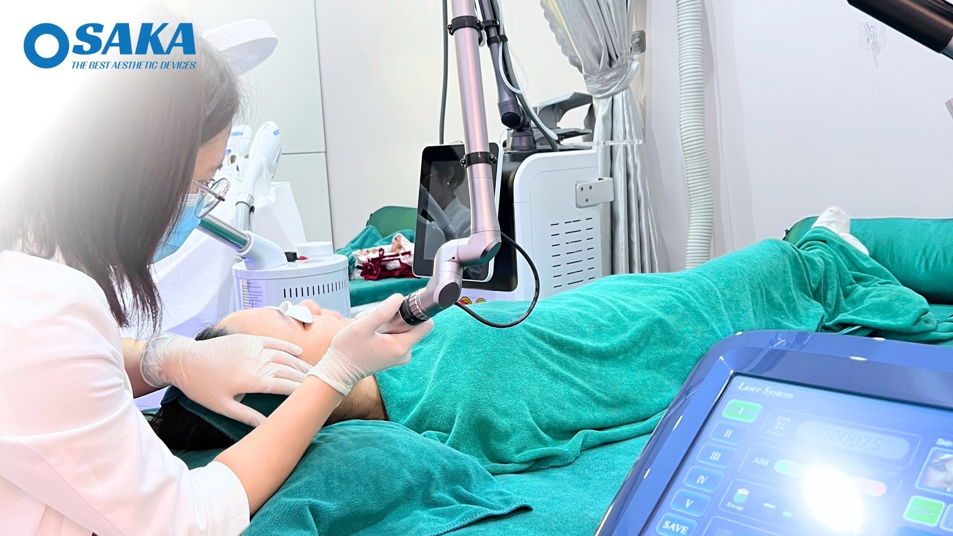Cột Mốc Chiến Lược – OSAKA Chuyển Giao Bộ 3 Công Nghệ Thẩm Mỹ Cao Cấp Cho Bệnh Viện Đa Khoa Phúc Hưng benh vien da khoa phuc hung5
