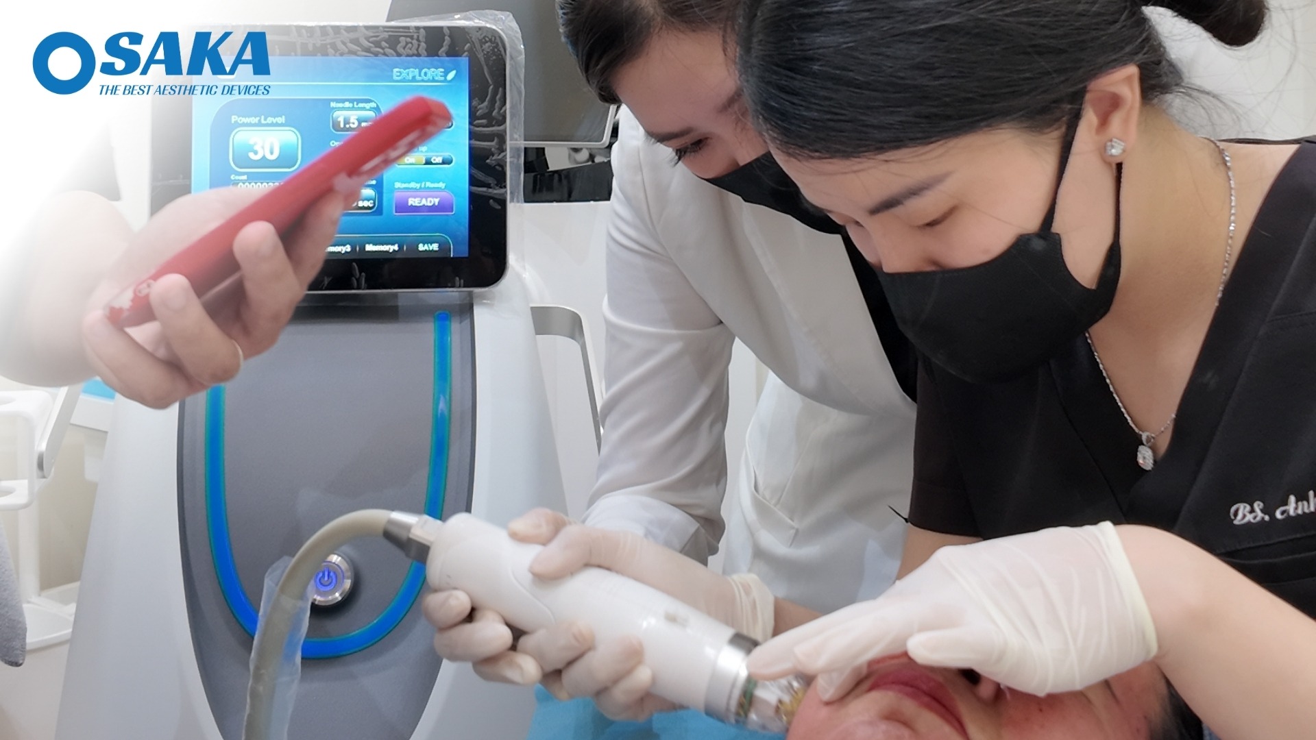 ANH THƯ SKINLAB Đột Phá Chuẩn Mực Trẻ Hóa & Tái Tạo Da Cùng Công Nghệ RF Needle Quantus Plus Italy ANH THU SKINLAB 2