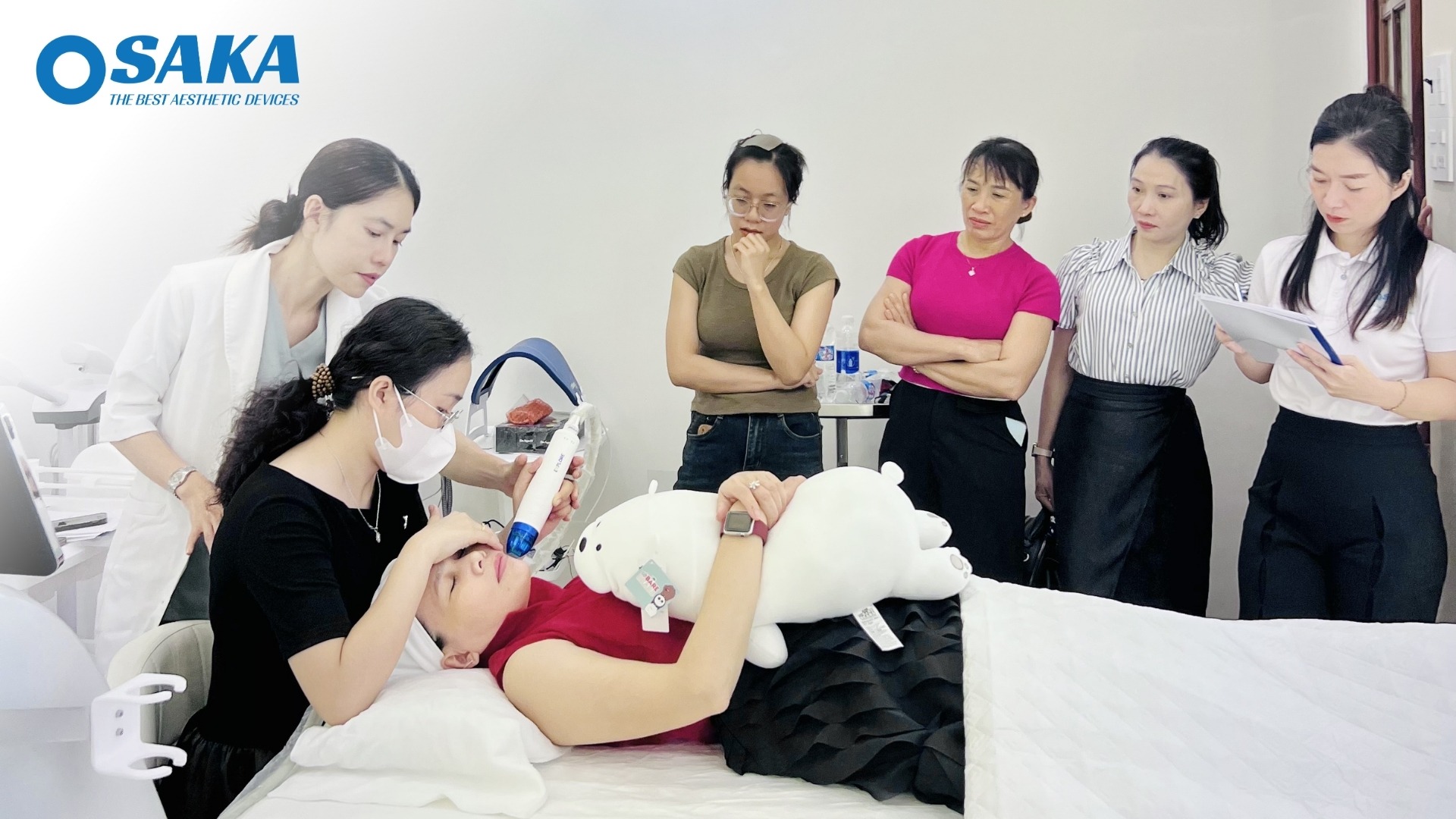 Joli Facial Studio Quy Nhơn & Bước Tiến Công Nghệ – Nâng Tầm Chuẩn Mực Điều Trị Sẹo và Trẻ Hóa Joli Facial Studio 6