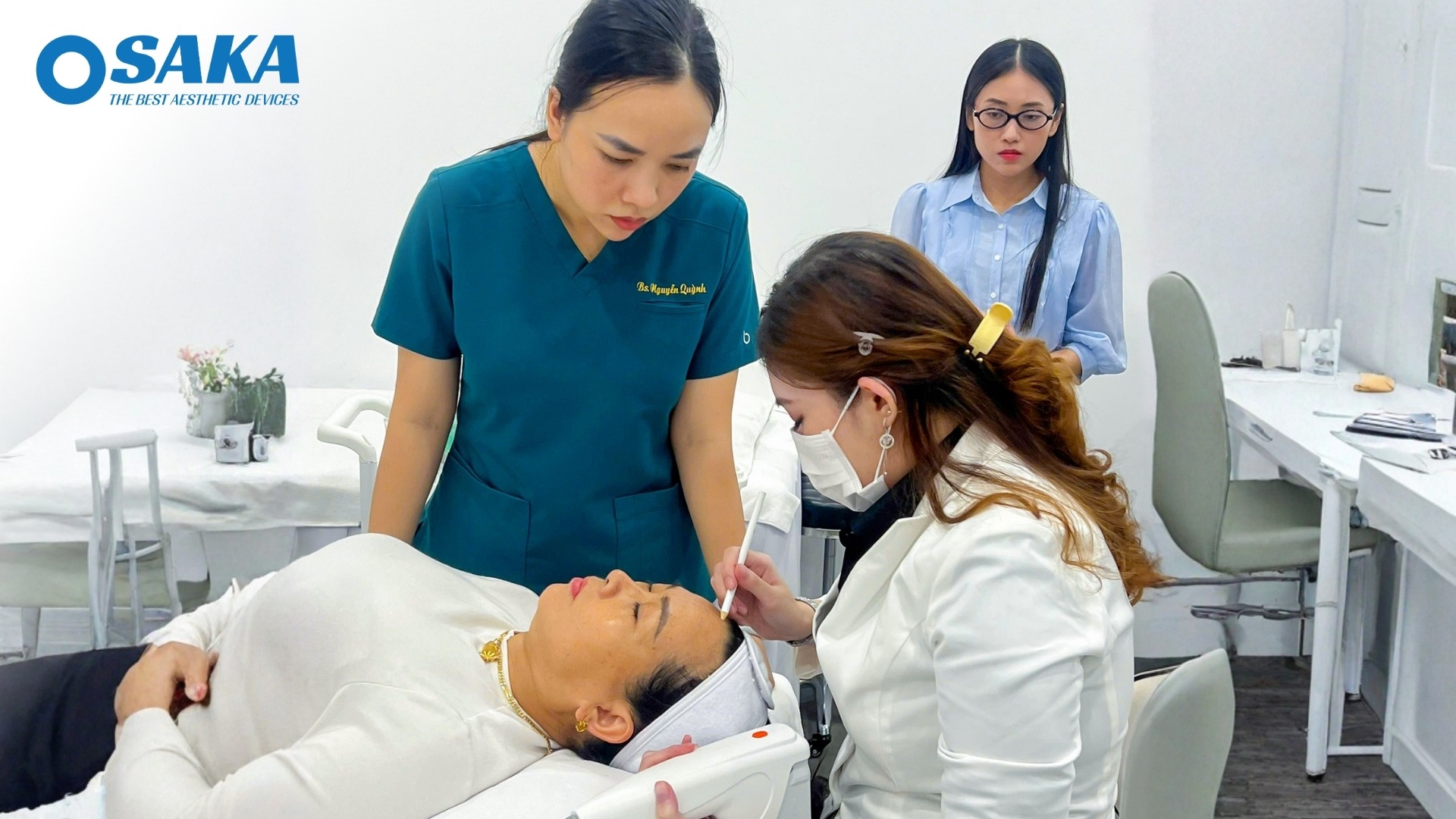 QYN Medical Khẳng Định Chuẩn Mực Trẻ Hóa Y Khoa – Chuyển Giao Siêu Công Nghệ HIFU Apolo Multilines QYN 5