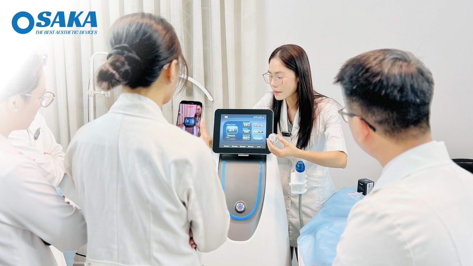SKIN PLUS Tiếp Nhận Siêu Công Nghệ Vi Kim RF Needle: Bước Tái Cấu Trúc Toàn Diện Cho Làn Da Phục Hồi & Trẻ Hóa SKIN PLUS 4